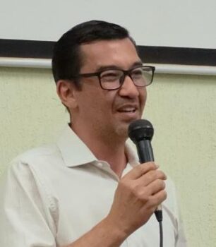 Em convenção municipal realizada no auditório da ACIB, na noite de terça-feira (11), o PRD (Partido da Renovação Democrática) lançou a pré-candidatura do vereador e empresário Sérgio Tobace a deputado federal.