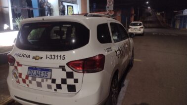 Mulher é detida em flagrante por resistência, lesão corporal e ameaça (Foto: O Diário de Barretos)