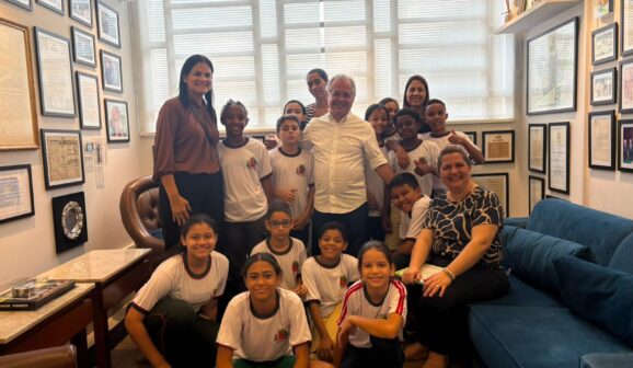 Alunos de escola municipal visitam sede do GMB
