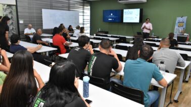 A Secretaria Municipal de Saúde realizou, na última semana, na sede da empresa Ecopower, uma palestra para mais de 100 funcionários, visando ampliar a conscientização sobre prevenção.