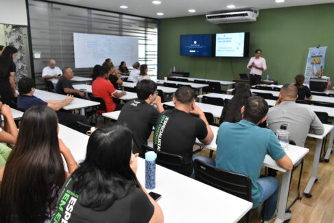 A Secretaria Municipal de Saúde realizou, na última semana, na sede da empresa Ecopower, uma palestra para mais de 100 funcionários, visando ampliar a conscientização sobre prevenção.