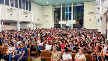 Semana da Família é aberta com grande participação comunitária