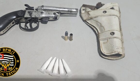 Homem é detido por posse irregular de arma e droga (Foto: O Diário de Barretos)