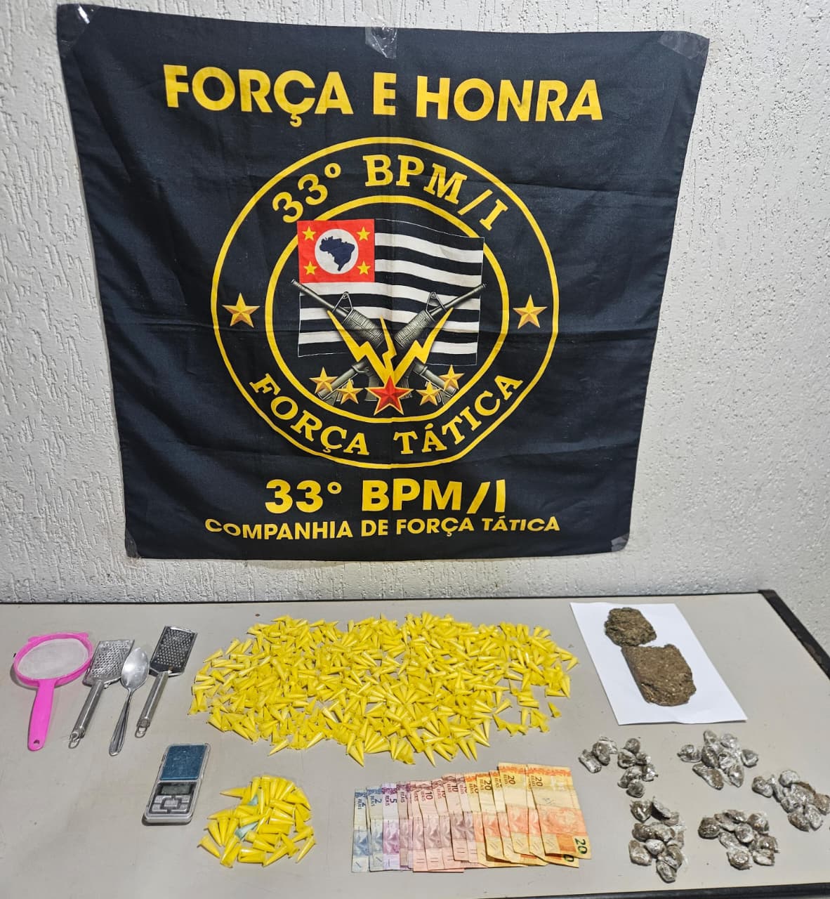 PM detém adolescente infrator por tráfico no conjunto Newton Sopa