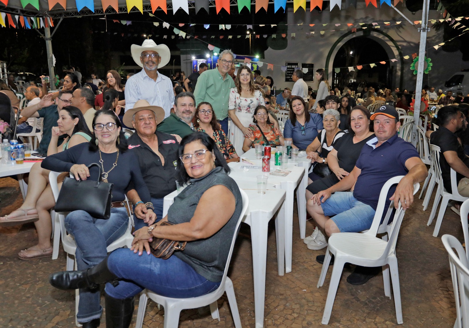 1º Arraiá do Barretão registra bom público