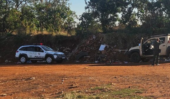 Polícia Ambiental flagra descarte irregular de resíduos em área rural