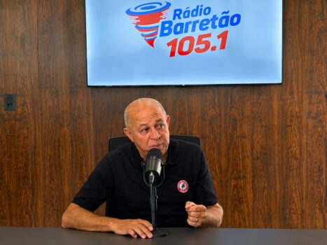Presidente Jeronimo abriu a programação da emissora oficial da Festa
