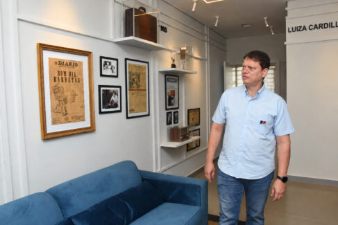 homenagem a Monteiro Filho