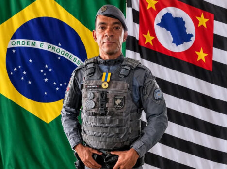 Policial de Barretos é homenageado com Medalha Cinquentenário do Canil da PM (Foto: O Diário de Barretos)