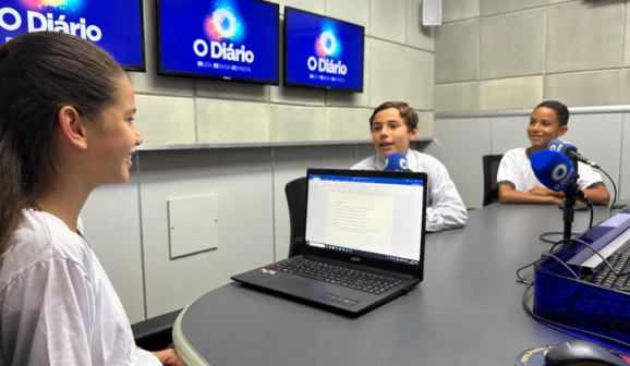 Projeto leva alunos a pesquisar trajetória de João Monteiro