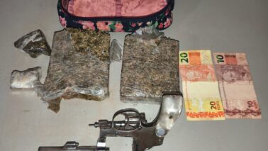 PM detém autor por violência doméstica, tráfico e porte ilegal de arma (Foto: O Diário de Barretos)