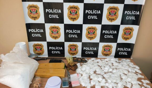 Polícia Civil apreende armamento e mais de 3kg de entorpecentes (Foto: O Diário de Barretos)