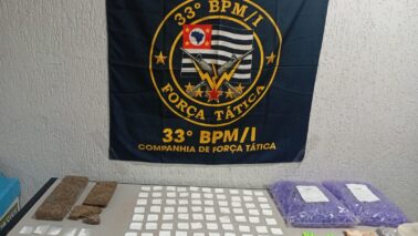 Polícia Militar pende dois durante ação de combate ao tráfico (Foto: O Diário de Barretos)