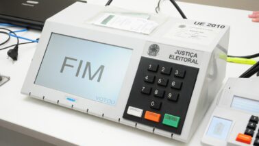 Votação muda de endereço em Alberto Moreira