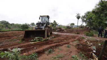 Área verde passa por desocupação e limpeza
