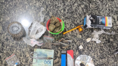Condutor é surpreendido com drogas em veículo na Faria Lima (Foto: O Diário de Barretos)