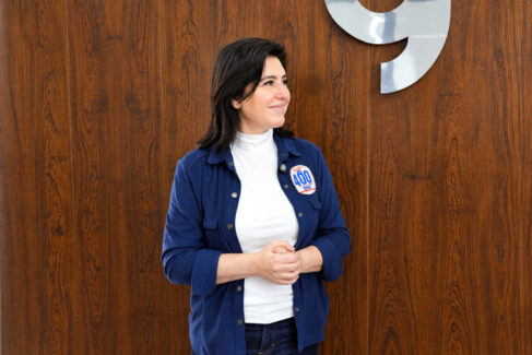 A cidade de Barretos recebeu, nesta sexta (11), a visita da ex-ministra do Planejamento e Orçamento, Simone Tebet, que é candidata ao Senado Federal pelo PSB (Partido Socialista Brasileiro).