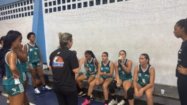 As equipes femininas do Instituto APAB Barretos/Unifeb jogaram no sábado e no domingo na região do ABC Paulista.