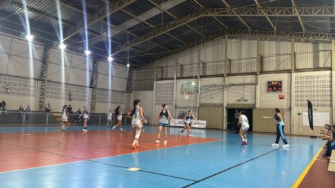 As equipes da APAB Barretos/Unifeb venceram neste sábado (3), as equipes da APABI Itatiba pelas categorias Sub-13, Sub-14 e Sub-15 em jogos realizados no Cemep América.