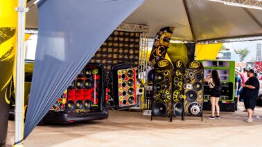O mercado de personalização automotiva terá um espaço próprio dentro do Insane Sound 2026, que acontece no Parque do Peão, em Barretos (SP), de 9 a 11 de outubro.
