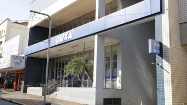 Serviços bancários no feriado de 12 de outubro