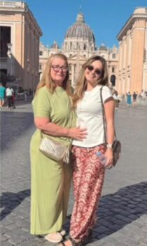 Mãe e filha, Milva e Eliza Guimarães, viveram dias especiais em uma viagem pela Europa