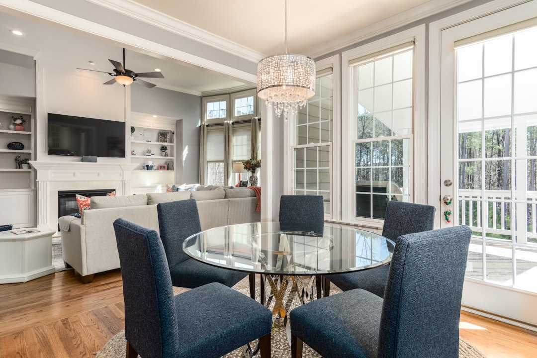 licensed real estate agent charlottesville va  