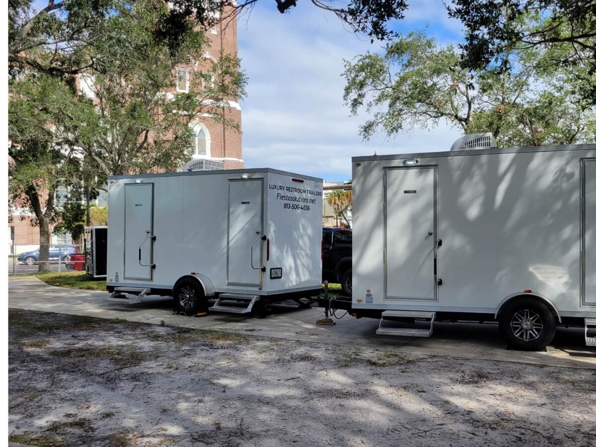 Restroom Trailer Rentals in Tampa