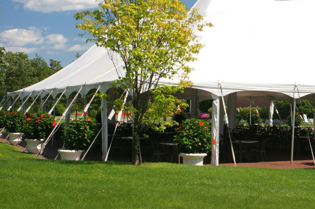 Tent Rental Service in Tampa