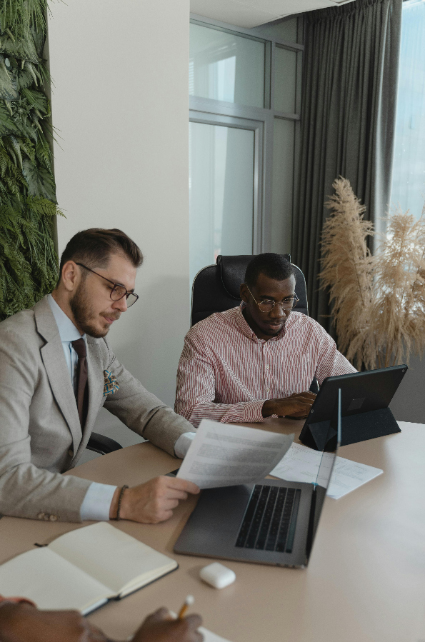 Essential Qualifications For Change Managers in Today's Business Landscape