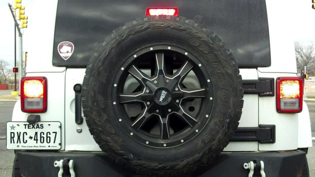 ⁣Jeep Wrangler