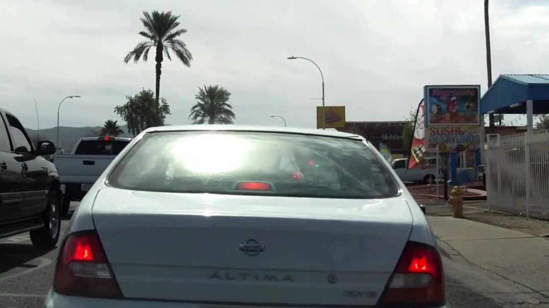 ⁣Nissan Altima