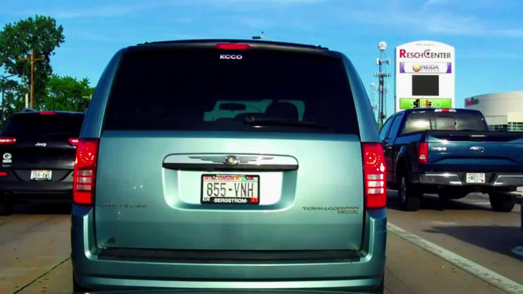 ⁣Chrysler Vehicles