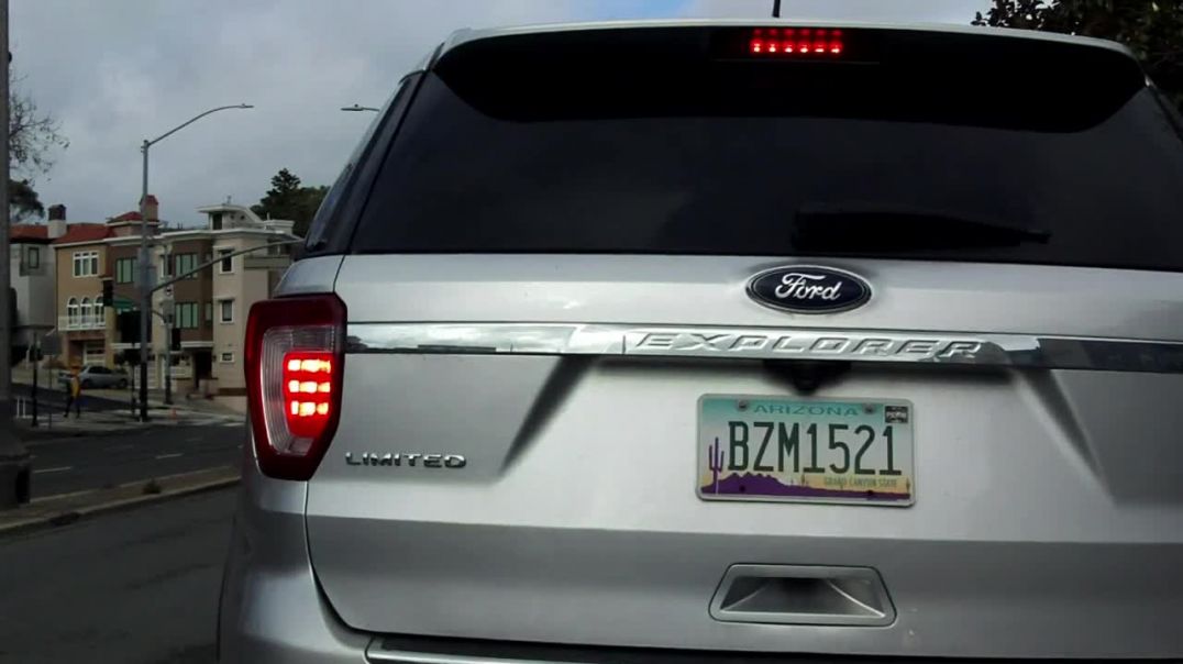 ⁣Ford Explorer