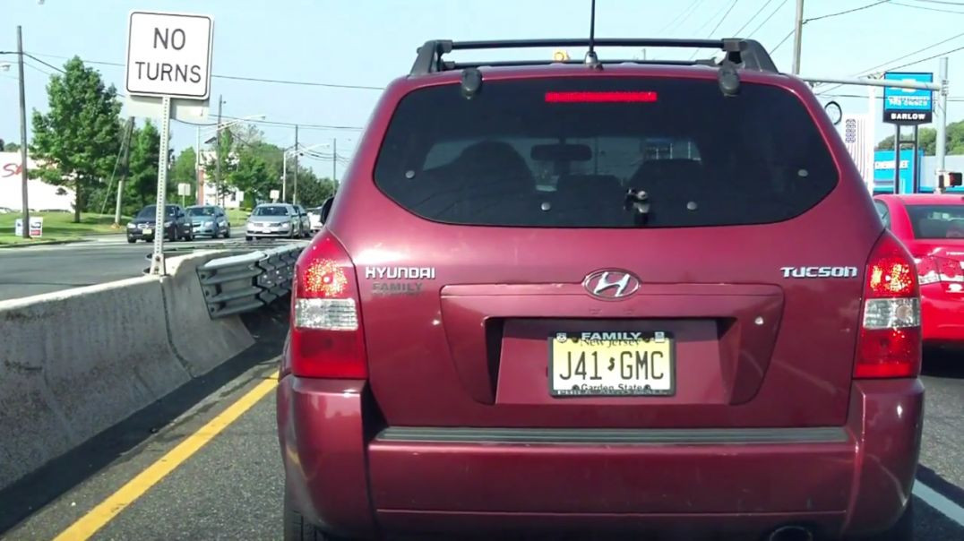 ⁣Toyota Corolla and Hyundai Tucson