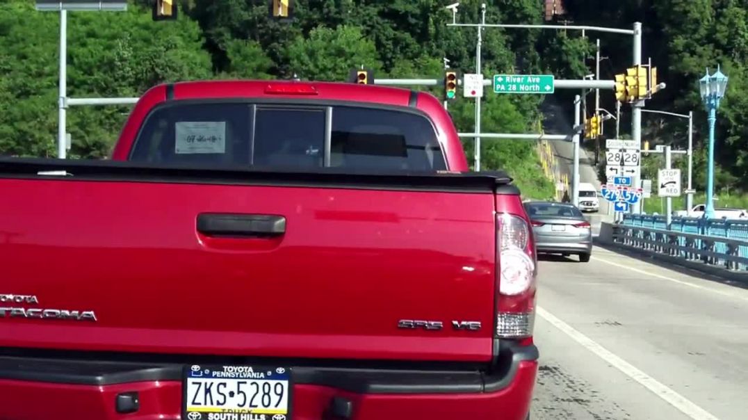 ⁣Toyota Tacoma
