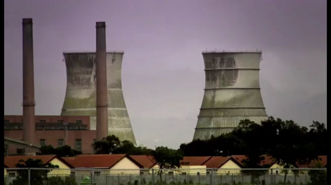 ⁣Athlone Power Station Cooling Towers Implosion