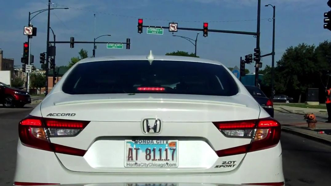 ⁣Nissan Rogue and Honda Accord