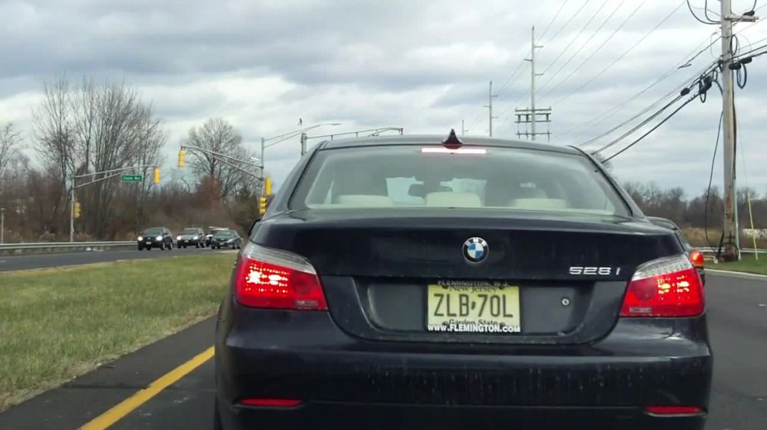 ⁣BMW 528I and Subaru Outback