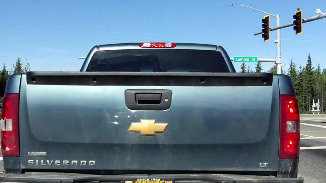 ⁣Chevy Silverado
