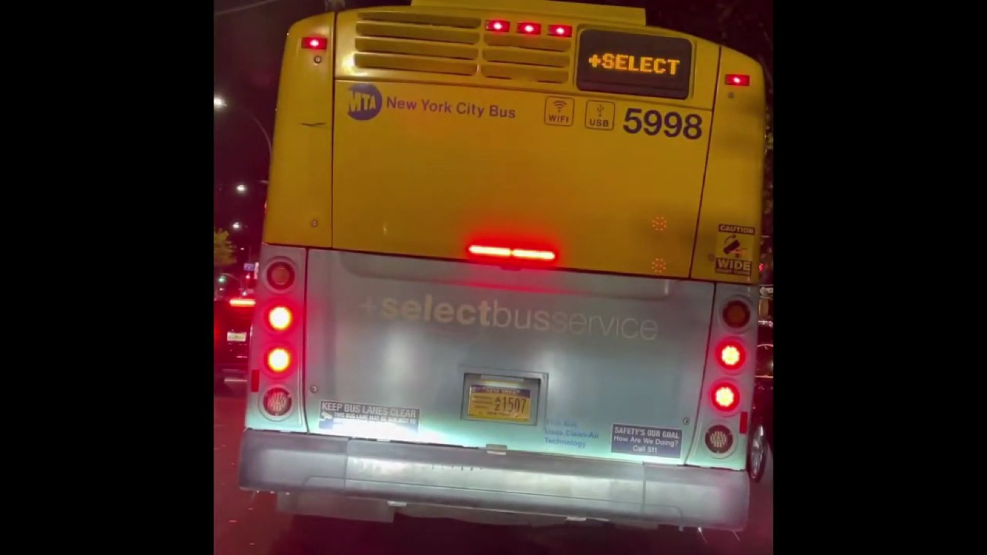⁣NYC City Bus