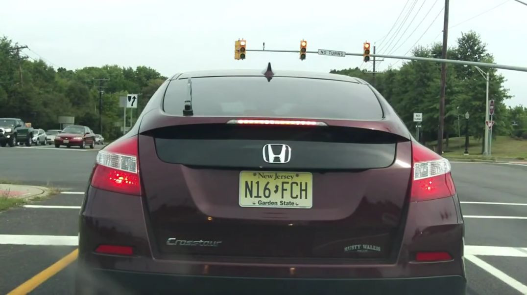⁣Honda Crosstour