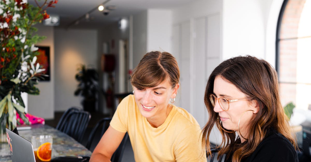 Can I use LinkedIn for lead generation?