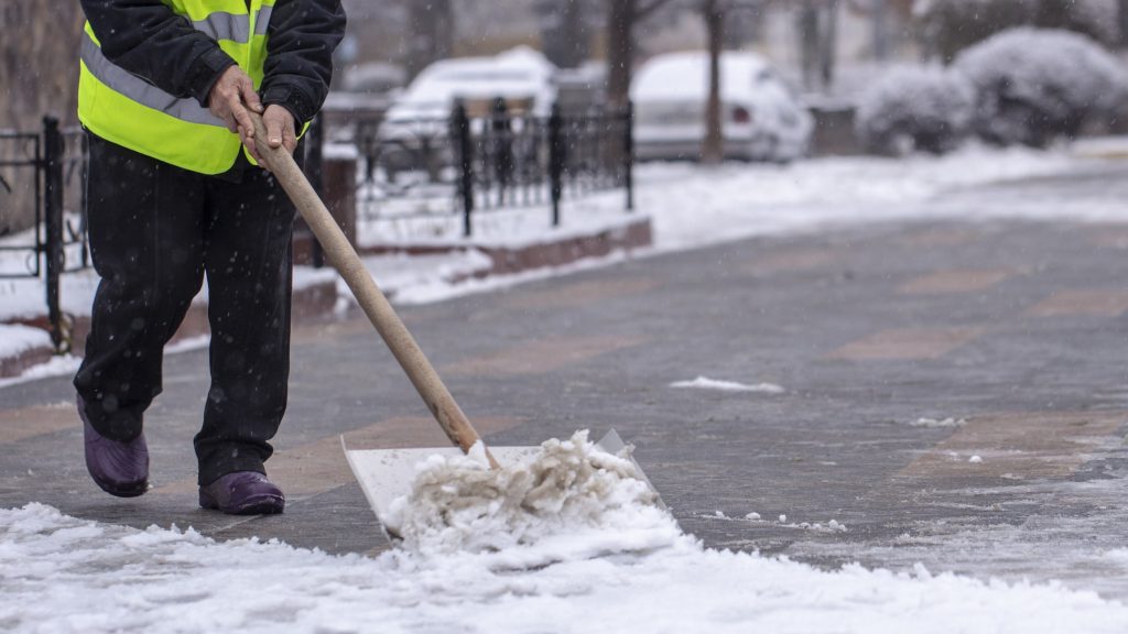 Commercial Snow Removal Services Near Me