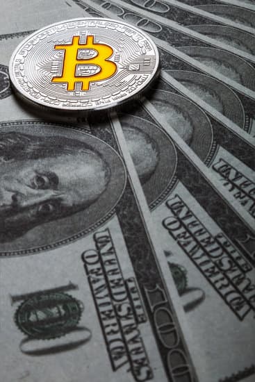 Do you have to buy whole bitcoins продать доллар обменники