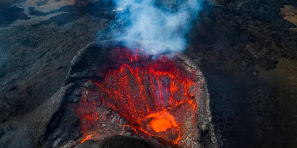 Scientists aim to drill into a volcano's magma chamber to unleash powerful energy