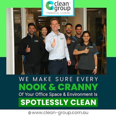 What feedback do clients give regarding the professionalism of Clean Group staff?