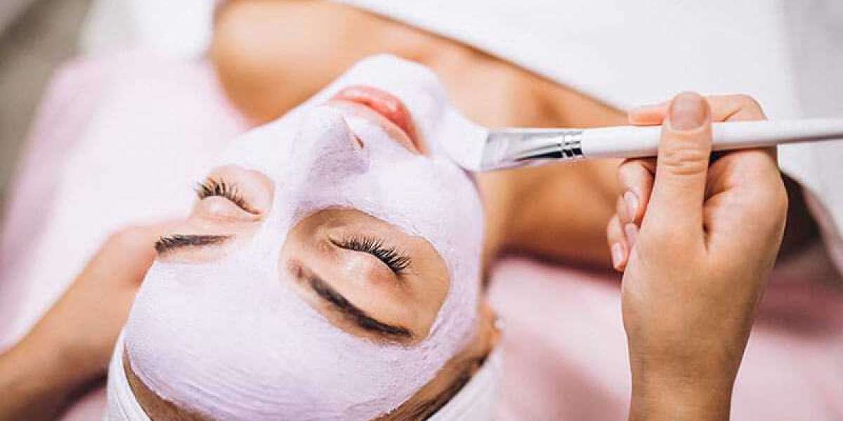 Know all About Facial London, Ontario, and its Benefits for your Skin