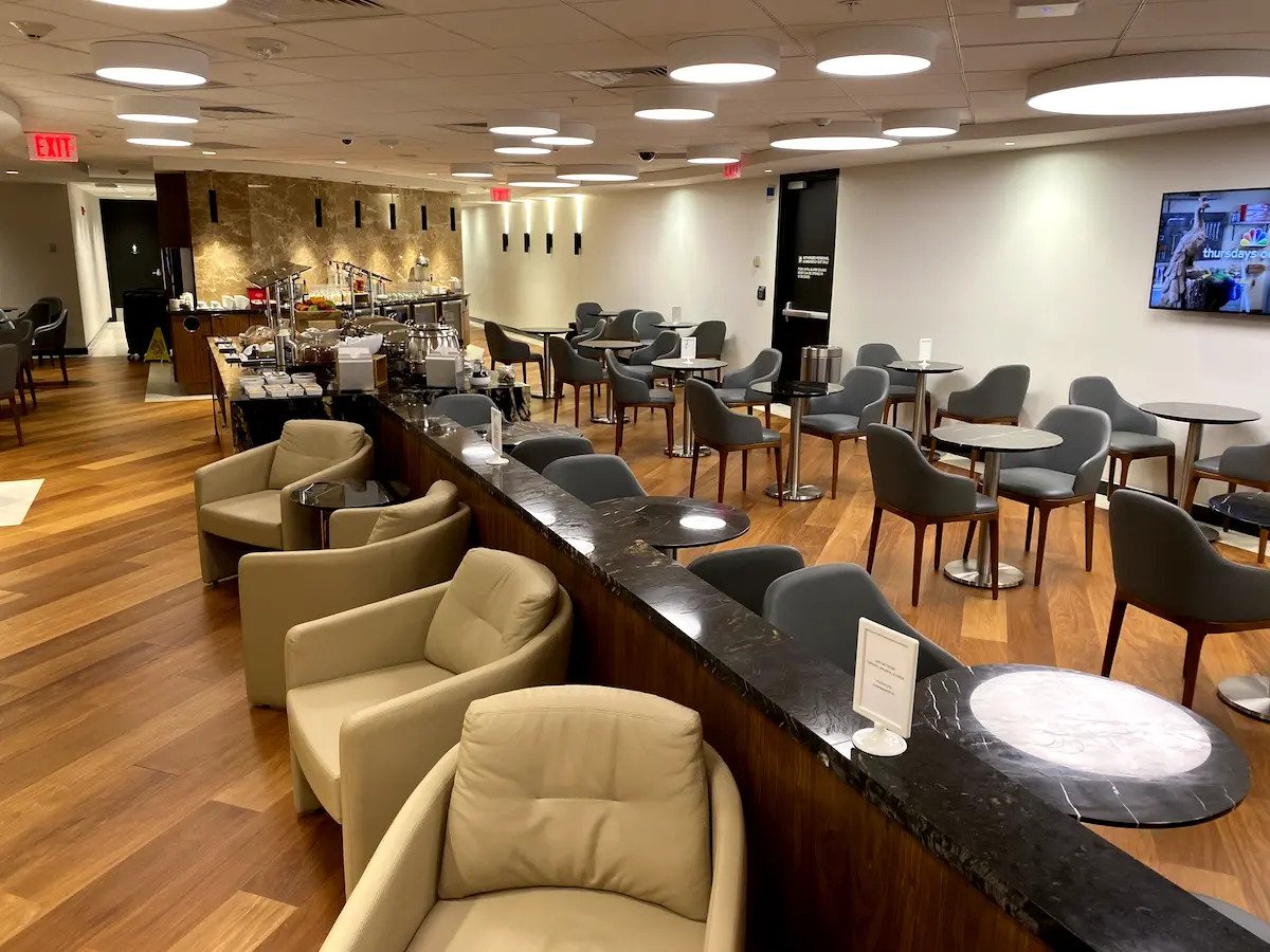 https://airportslounges.com/jfk-lounges/turkish-airlines-lounge-jfk-terminal-1/