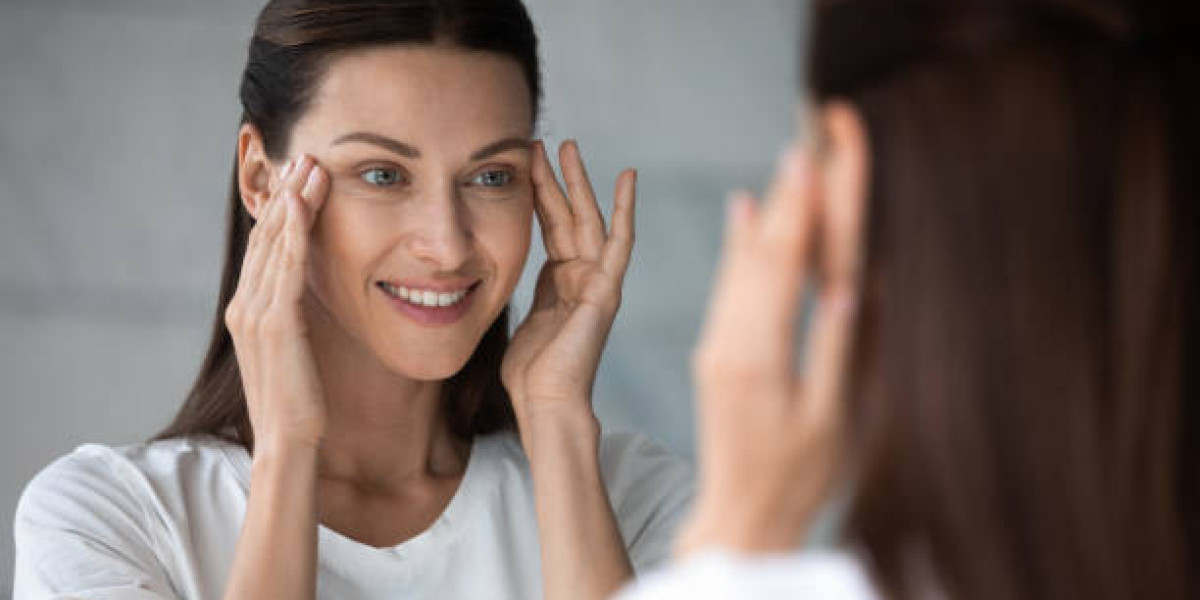 SightCare vs. Multifocal Lenses: Which Is More Versatile?